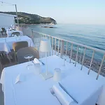Dalla Nonna Oda ve Kahvaltı