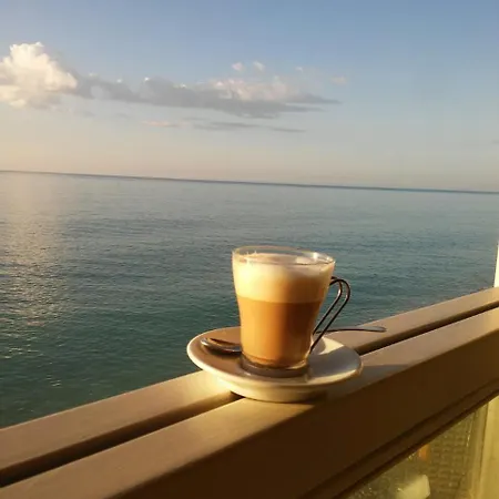 达拉瑙那住宿加早餐旅馆 住宿加早餐酒店 3*